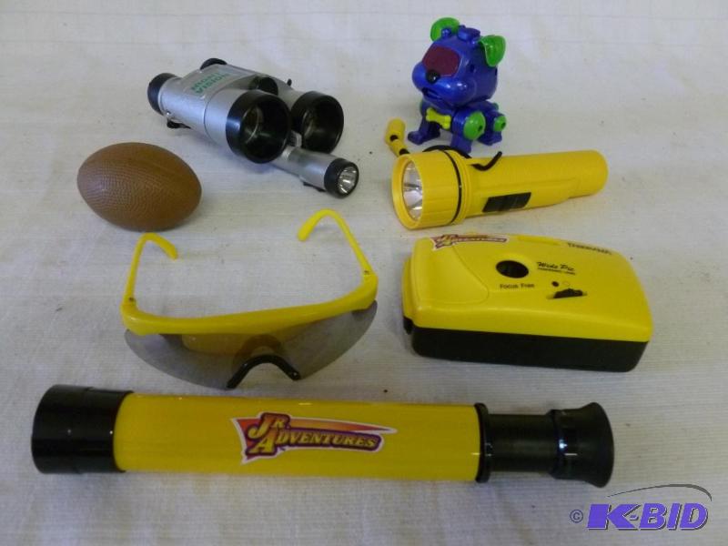 lot 121 image: This lot consists of flashlights, night visio...