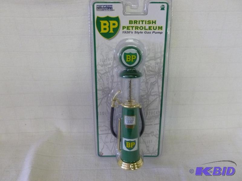 lot 161 image: Gearbox Toys British Petroleum 1920s style d...