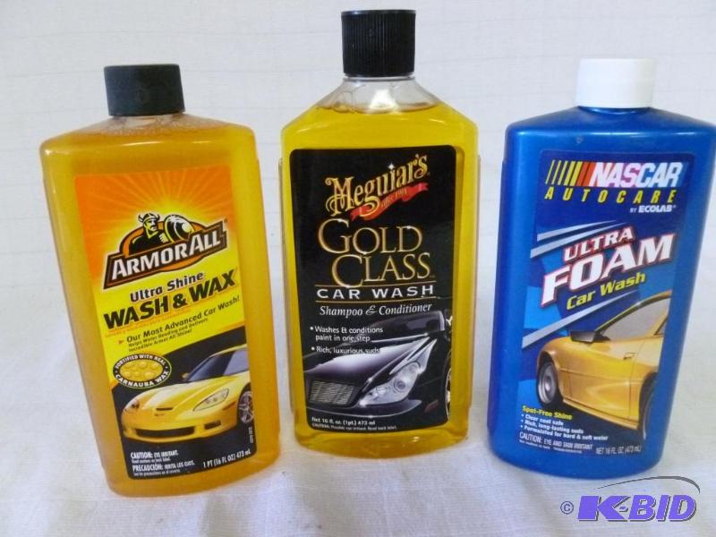 lot 169 image: Lot of three bottles of car wash and wax solu...