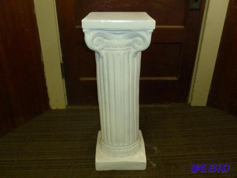 lot 19 image: Large molded plaster - pillar type plant stan...