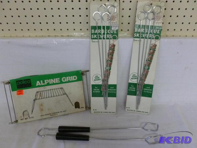 lot 70 image: This lot consists of two new packs of four ba...
