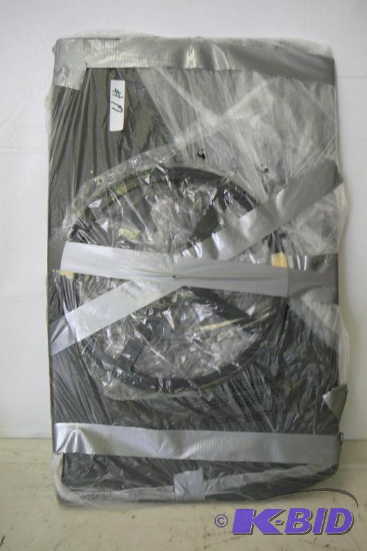 lot 17 image: TV Turn Table new...