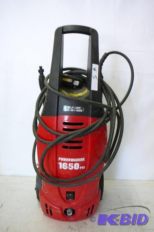 lot 5 image: Powerwasher 1650 PSI 110V works need wand end...
