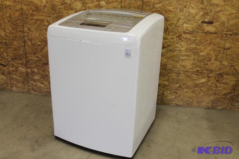 NEW LG 4.5 CU. FT. ULTRA LARGE CAPACITY WASHER W FRONT CONTROL DESIGN AND WAVEFORCE TECHNOLOGY