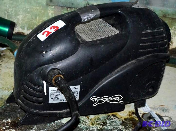 lot 23 image: Black Cat High Pressure Cleaning Machine Mode...