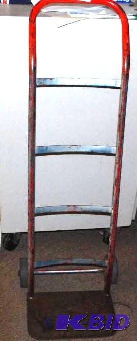 lot 44 image: Red hand truck&nbspDolly...