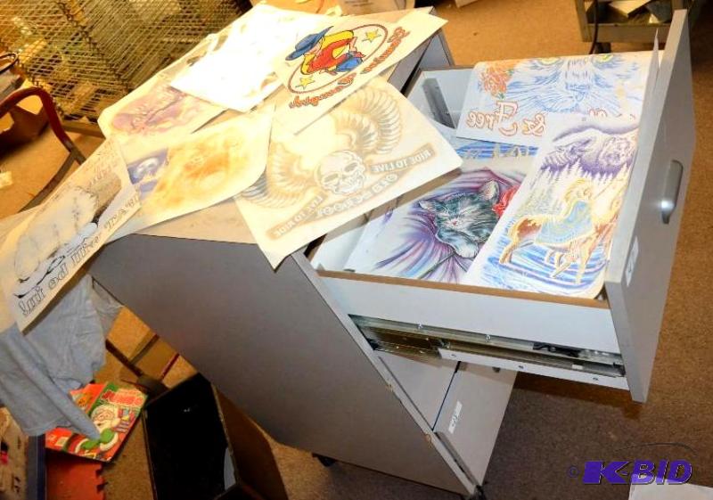 lot 47 image: Huge Lot of Prints that you press on shirts o...