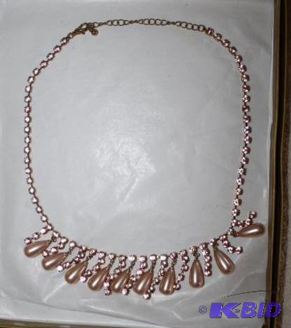 Vintage Pink Pearl Drop and Rhinestone Neckla...