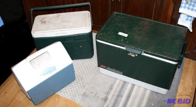 Portable Coolers   Coleman Steel Belted Coole...