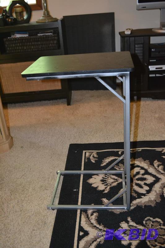 Couch Table black with silver legs - slips un...