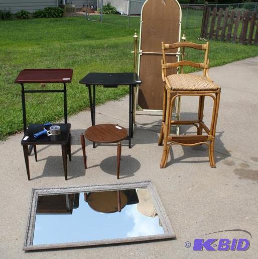Full length mirror stand with gold colored ...