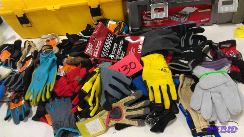 Work gloves large lot. Husky, Everbuilt, all ...