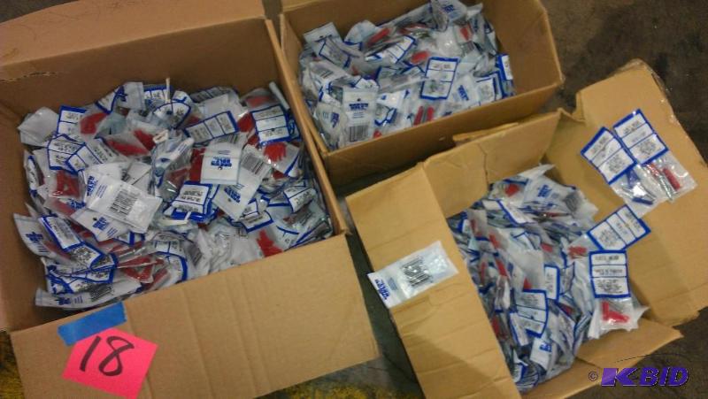 Wall anchor screws with plastic collar for ho...