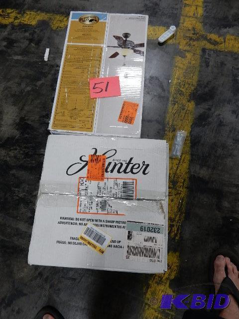 Hunter 5 Blade Ceiling fan.. All parts there....
