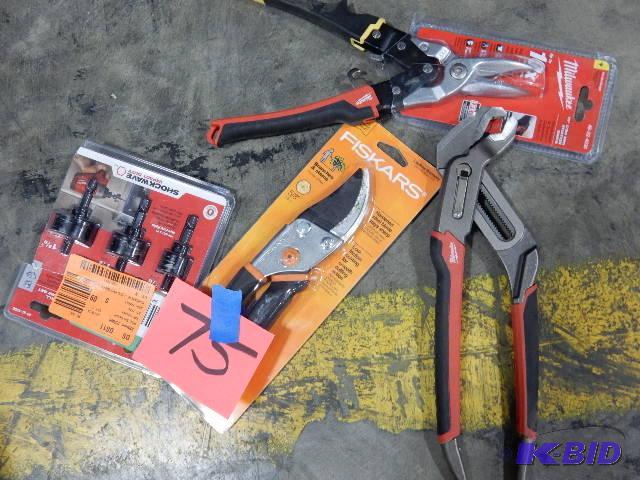 Fiskar Clipper  Milwaukee Wrench&nbsp  Hol...
