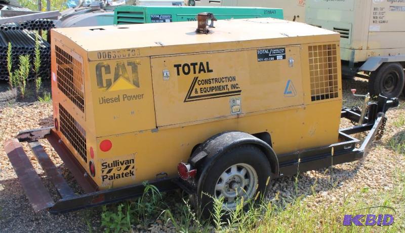 lot 1 image: Portable Air Compressor Sullivan - Palatek AC...