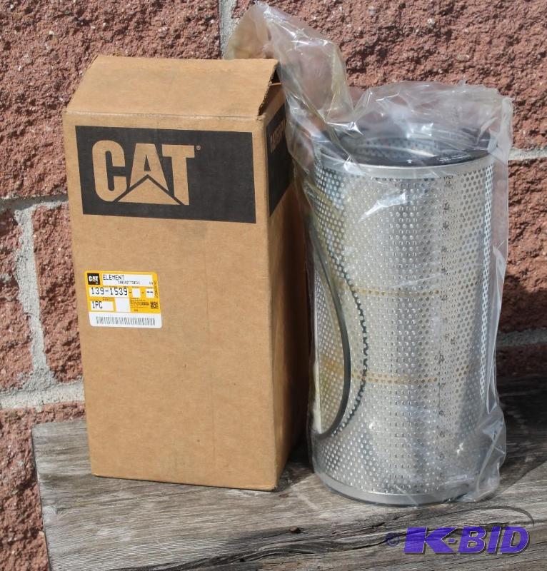 lot 36 image: CATERPILLAR  Filter Element Filter # 139...
