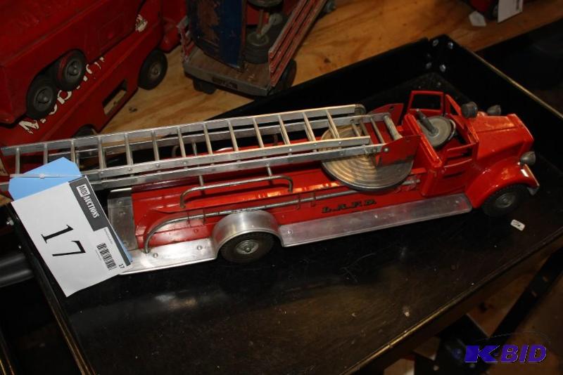 Smith-Miller MIC L.A.F.D. Ladder Fire Truck...