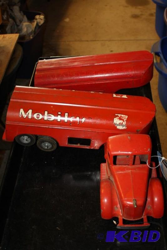 Smith-Miller Truck with Mobil Gas Fuel Tanker...