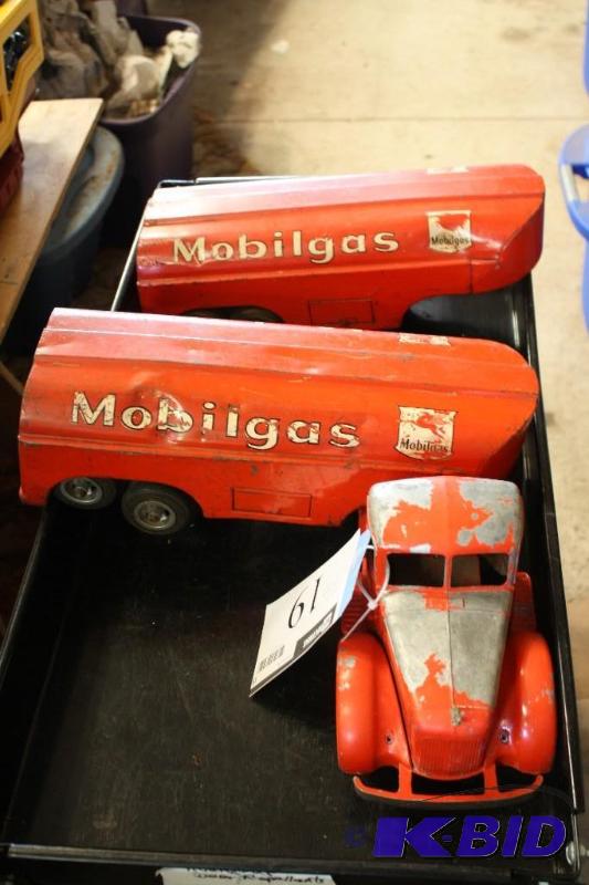 Smith-Miller Truck with Mobil Gas Fuel Tanker...
