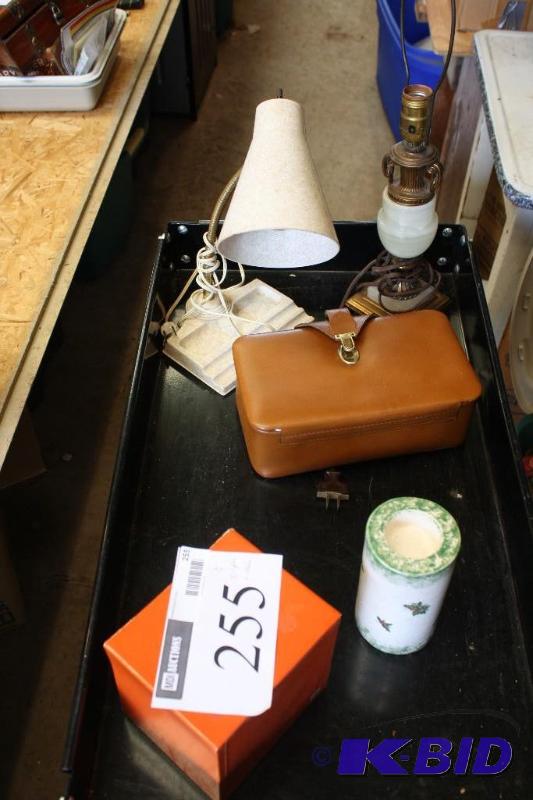 Lot of (5) items including Lights, Storage bo...
