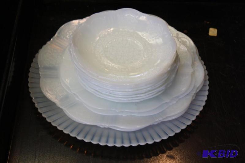 Lot of (14)&nbspMonax American Sweetheart Pl...