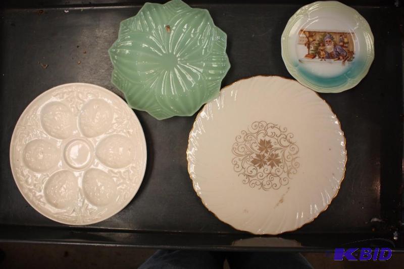 Lot of (4) Decorative Plates...
