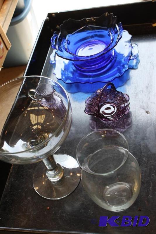 Lot of (6) Including Vintage Blue Depression...