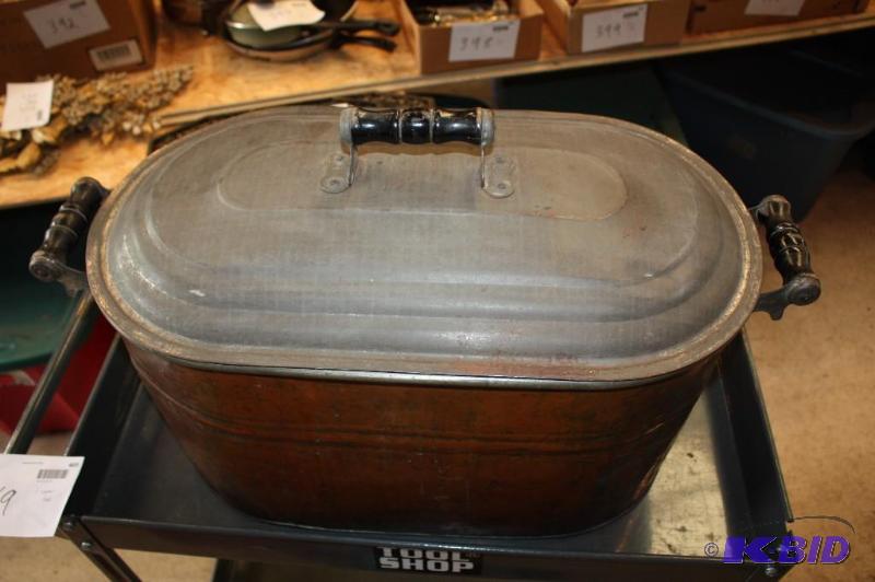 Large Copper Tub with Lid...