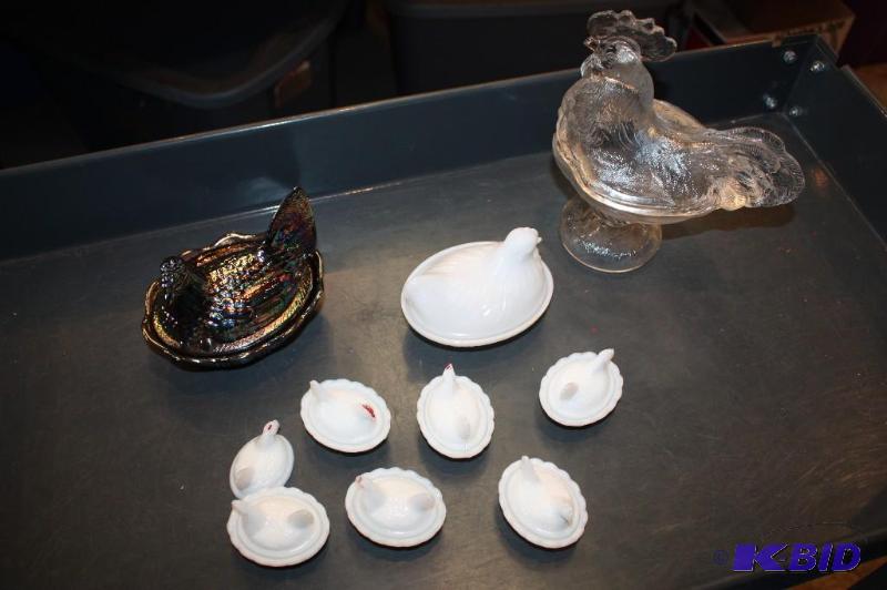 Lot of (10) Fenton Glass Hens, (1) Fenton Gla...