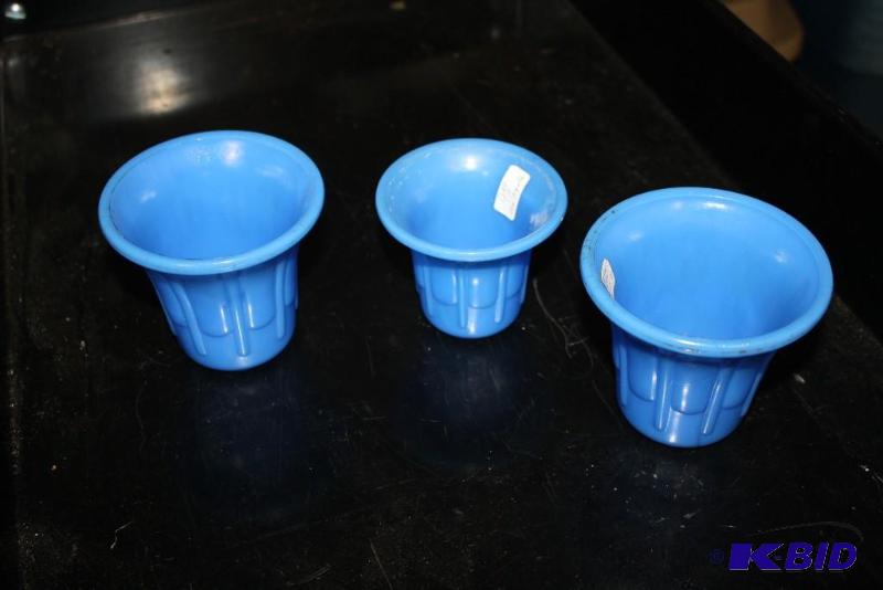 Lot of (3) Vintage&nbspSky Blue Slag Depress...