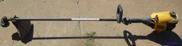 lot 28 image: Poulan Pro 31cc Gas Powered Weed Trimmer In V...
