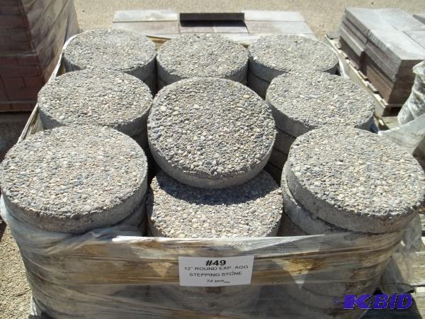 12&quot Round Exposed Agg. Stepping Stone, Q...