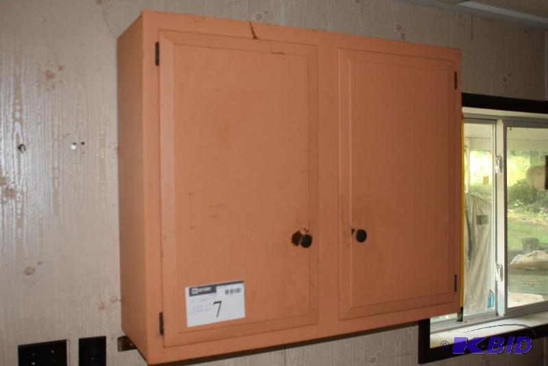 Lot of all Cabinets, Countertops, Kitchen Sin...