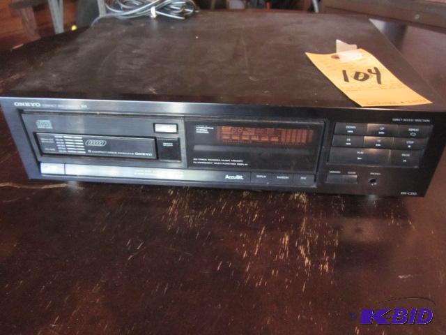 lot 104 image: Onkyo (6) disk CD player, Works. ...