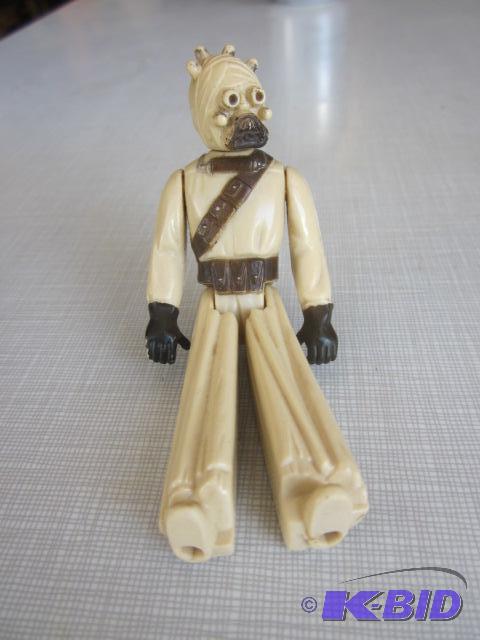 lot 123 image: Original 1977 Sand People Star Wars action fi...