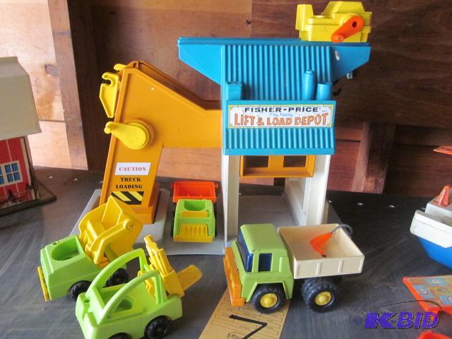 lot 7 image: Vintage Fisher Price Lift & Load Depot #9...