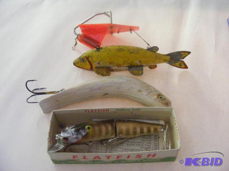 Yellow Decoy approx 8 long Flatfish Lure ap...
