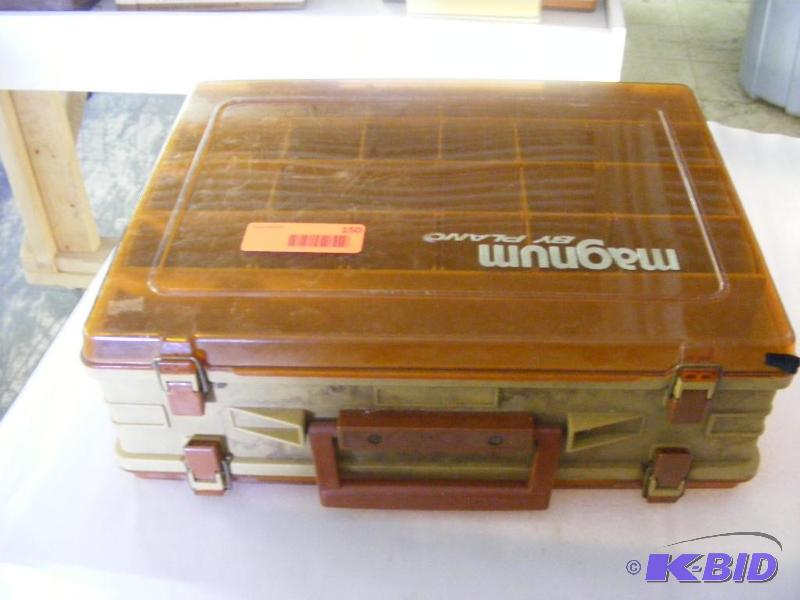 Double sided tackle box, empty 15x12x5...
