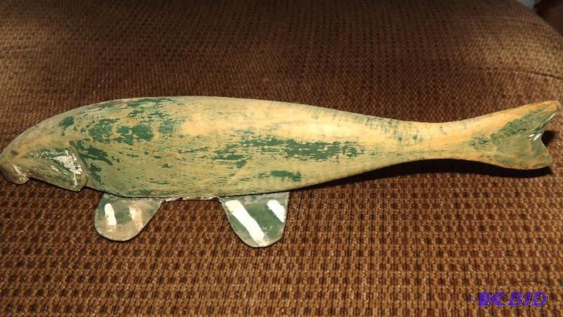 Older Fish Decoy, approx 10.5 long...