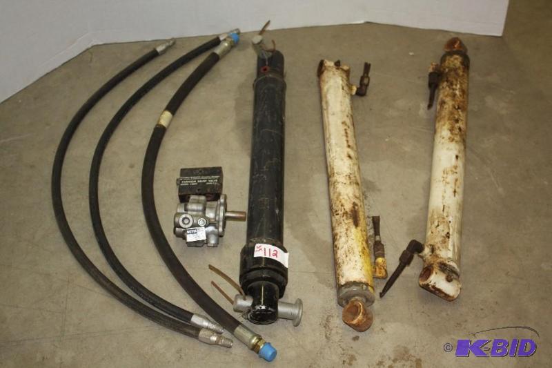 lot 112 image: Cylinders and Cushion Relief Valve Model 5509...