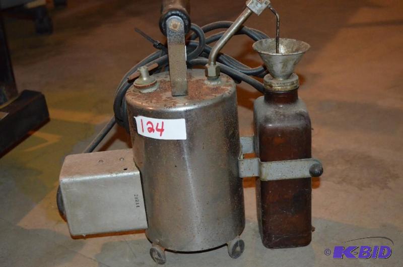 lot 124 image: Budweiser Insect Vaporizer. Hard to find.  Do...