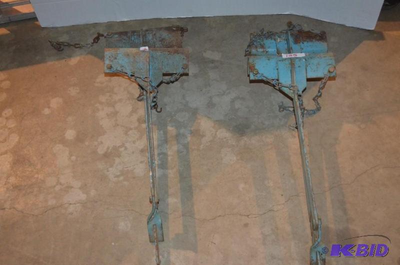 lot 125 image: 2 blue ladder jacks...