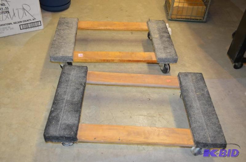 lot 137 image: 2 Floor dollies...