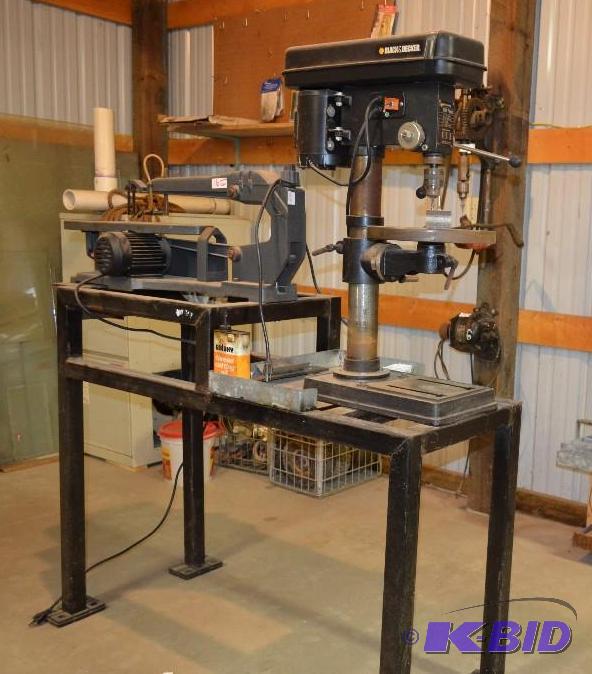 lot 16 image: Scroll Saw 24" 2 speed Model # 315.21623...