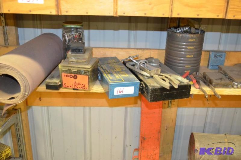 lot 161 image: Shelf of miscellaneous   Strait Line Chalk  G...