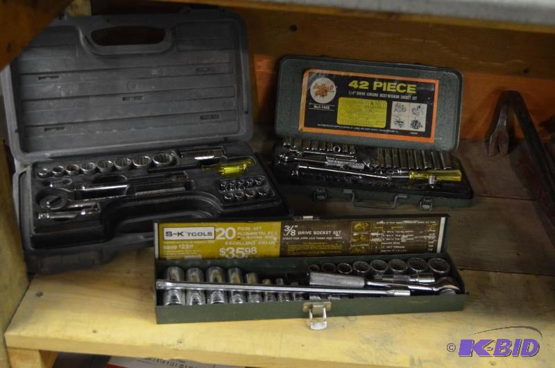 lot 166 image: Buffalo 42 pc Chrome Molybdenum Socket Set S-...