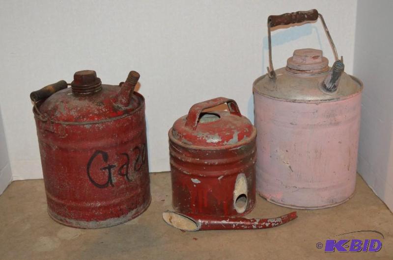 lot 183 image: 3 Vintage Metal Gas Cans...