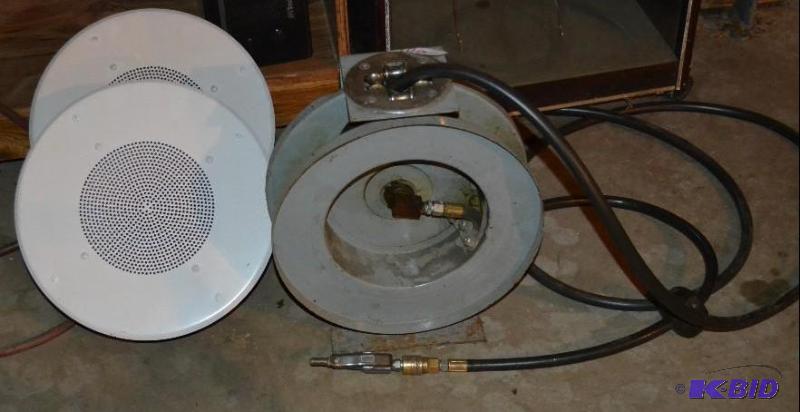 lot 190 image: Air Hose wheel and recessed ceiling speakers...