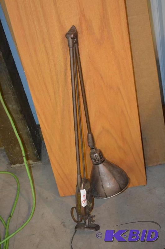 lot 82 image: Dazor Floating Arm Lamp Model 603, machine sh...
